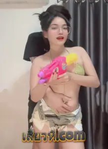 คลิปหลุด น้องลูกพีชกับพี่เทพ ไลฟ์สดเย็ดลงในกลุ่มลับ-img