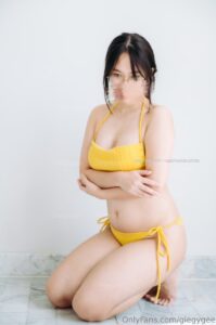 คลิปหลุด น้องจีจี้ OnlyFans Giegygee เค้าบอกว่าเสียวเกิน-img