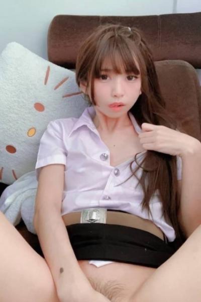 คลิปหลุด Kumikomizk น้องมิ้ง คูมิโกะ เสียวในชุดนักเรียน